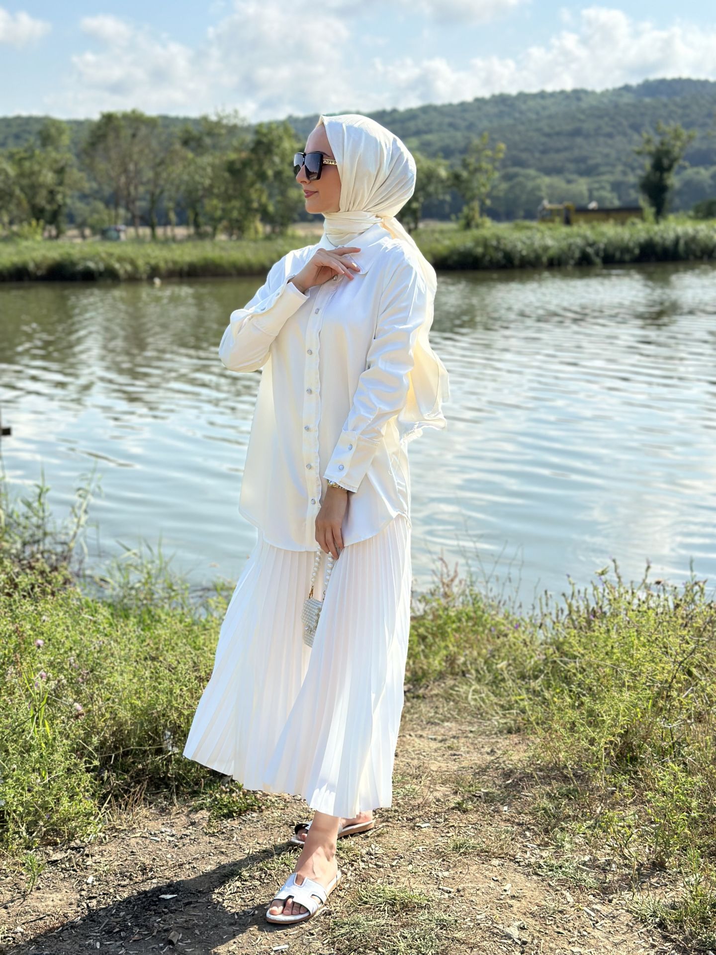 Swan Saten Gömlek Ekru